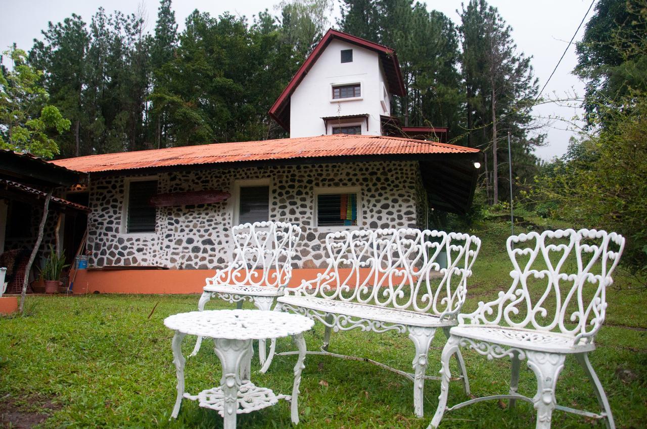 Mamallena Eco Lodge La Laguna de San Carlos Buitenkant foto