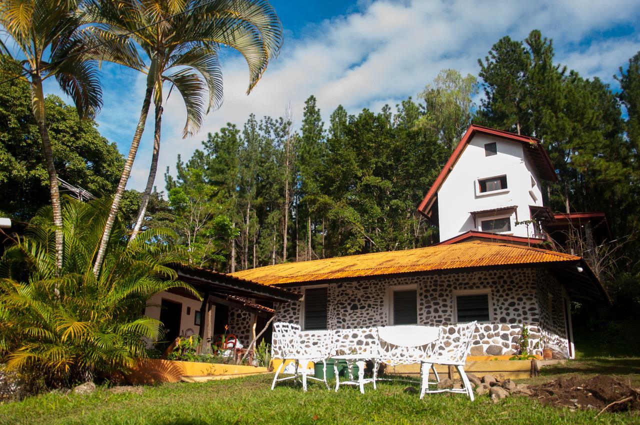 Mamallena Eco Lodge La Laguna de San Carlos Buitenkant foto